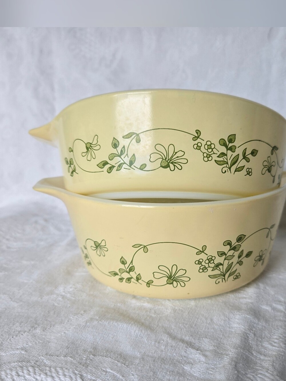 Set Of 2 Vintage Pyrex Shenandoah Casseroles No Lids